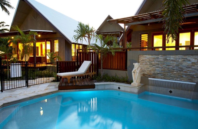 Pure Magnetic Villa 10