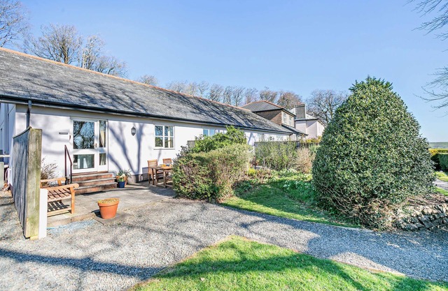 Pyworthy Cottage - Two Bedroom House, Sleeps 2