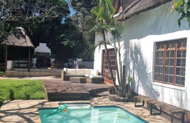 Quaint 2-bedroom house in East London for a relaxing getaway @ quite Cul-de-sac