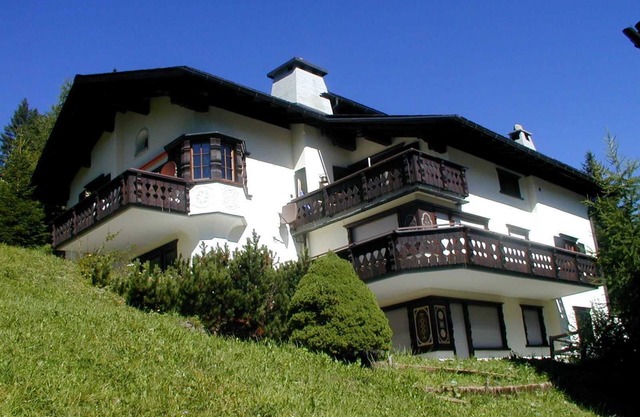 Quaint apartment in Lenzerheide with fireplace and beautiful panoramic views