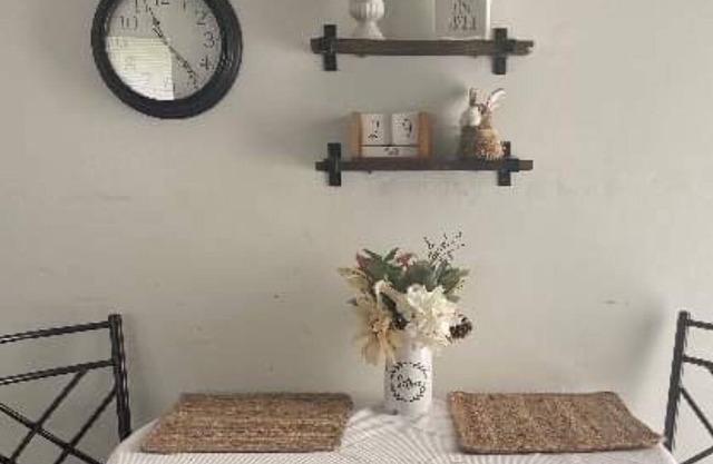 Quaint Apartment- Minutes from Byrd Hospital & Ft Polk