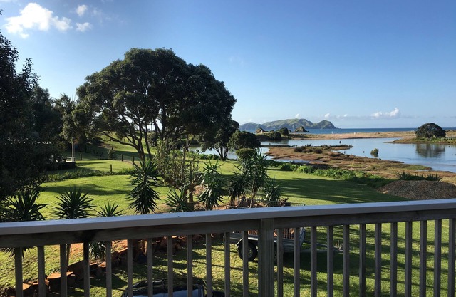 Quick Walk to Beach and Ocean Views - multi family