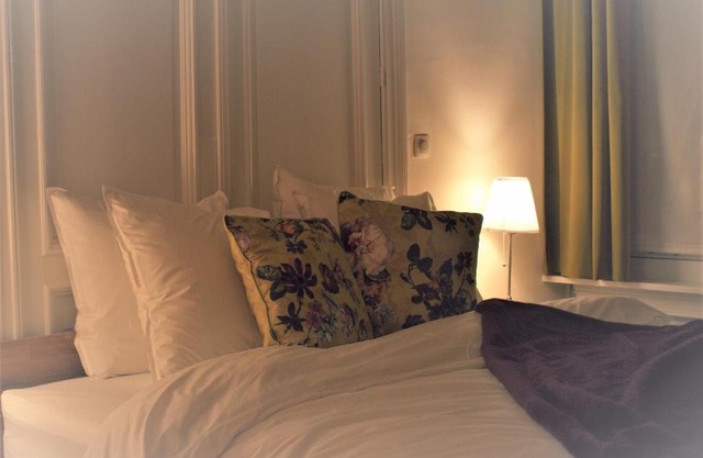 Quiet apartment in Antwerp near parc - B&B InterMezzo - business & leisure