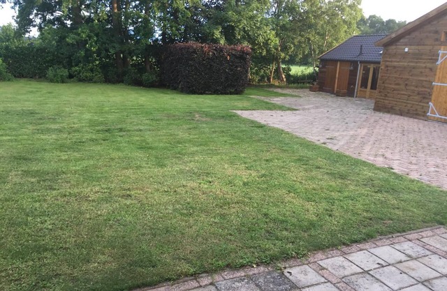Quiet chalet in the rural area of Breda - Prinsenbeek.