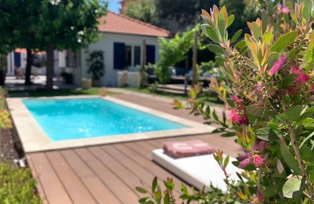 Quiet house in the heart of Marseille 100 m2 private pool