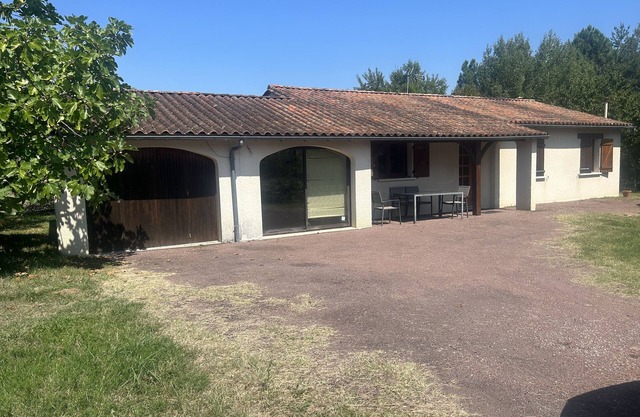 Quiet house near Montignac-Lascaux