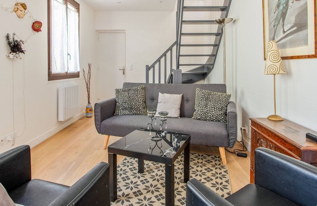 Quiet house with terrace in Nanterre - Welkeys