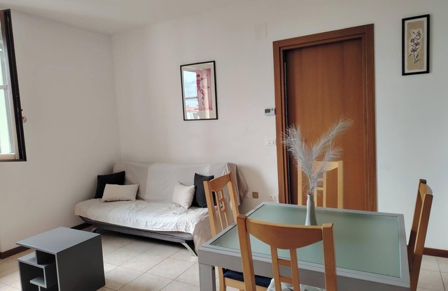 Quiet Three-room Panoramic Apartment