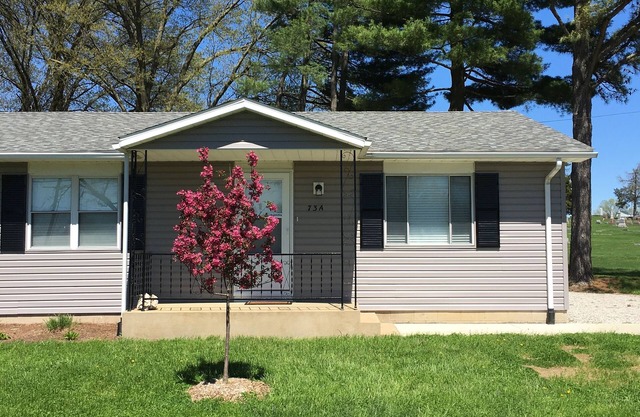 Quiet villa located one block from McKendree University in Lebanon Illinois.