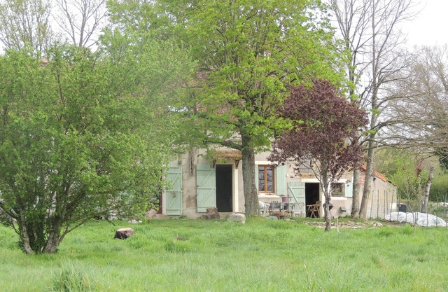 Rêves et Chaudrons Vous Propose une Chambre et sa Table D'hôtes Dans le Berry