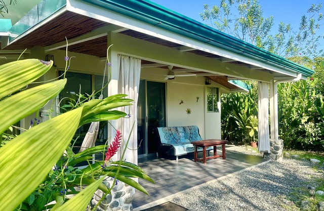 Recently Constructed Modern 1 Bedroom Vacation Home