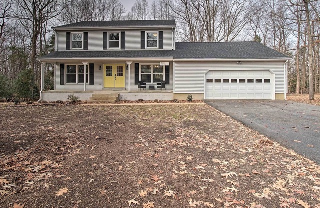 Recently Renovated Family Home w/ Deck & Yard
