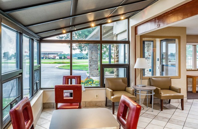 Red Roof Inn Columbus - Taylorsville