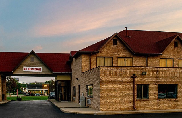 Red Roof Inn & Suites Middletown - Franklin