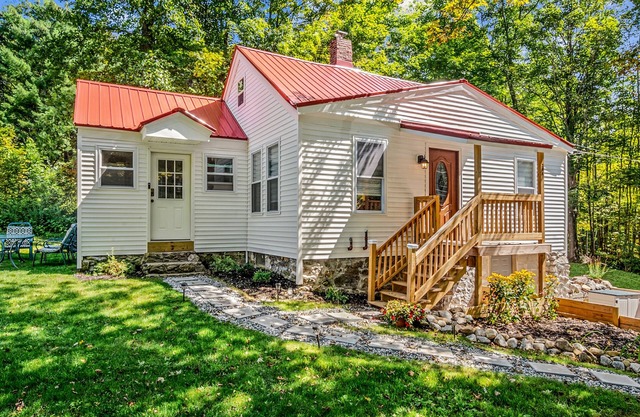 Red Roof Retreat