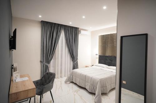 REDAMARE SUITE