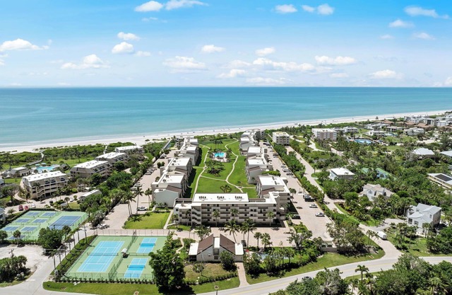 Relax at Loggerhead Cay 472—a spacious 2BR/2BA on Sanibel East End, pool and tennis access, and a private balcony just steps from Sanibel’s private beach. The perfect blend of comfort and island charm!