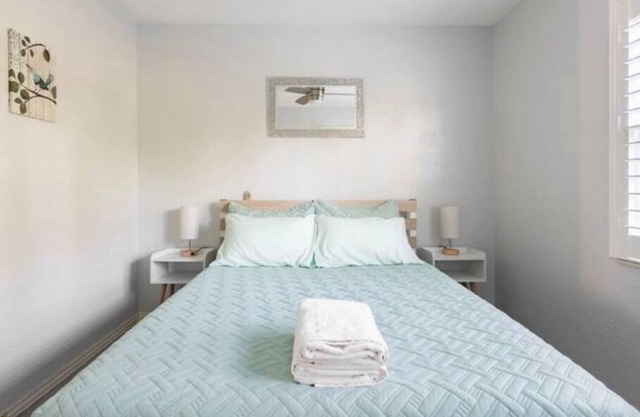 Relax or work in this peaceful neighborhood near Busch Gardens