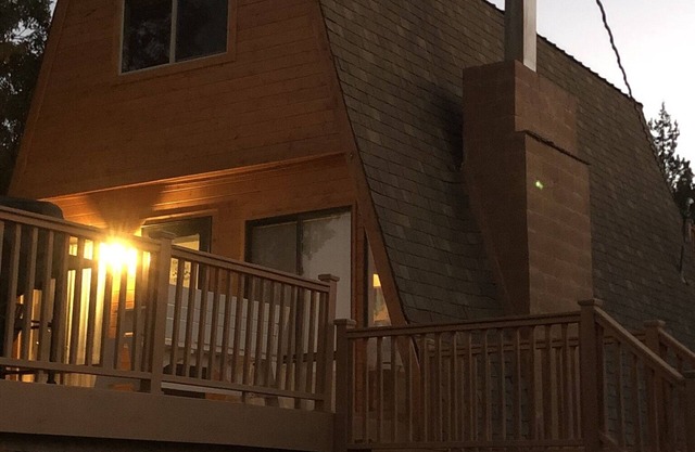 Relaxing Cabin Retreat in Scenic Pine Valley, UT
