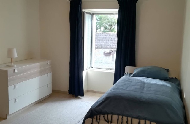 Renovated, spacious, quiet and bright farmhouse in the middle of meadows