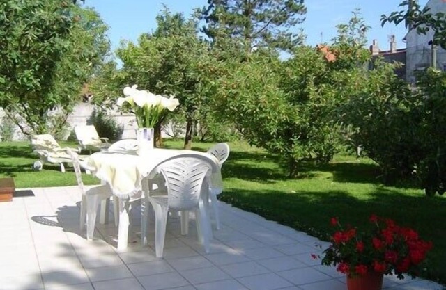 Rental near the beach in a quiet area.
