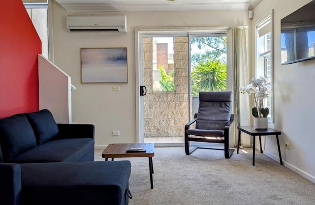 Retreat Townhouse Pentridge Village
