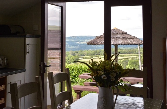 Rhiwddu Barns - Brecon Beacons National Park