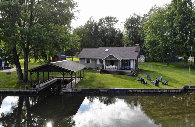 River Front Home with Access to Chain of Lakes