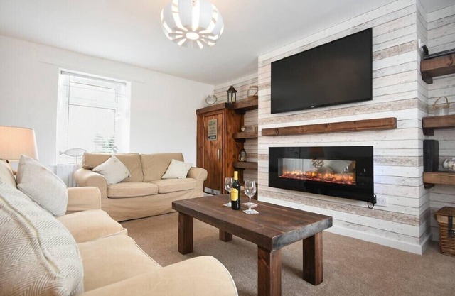 RIVERSHIELD, pet friendly in Warkworth