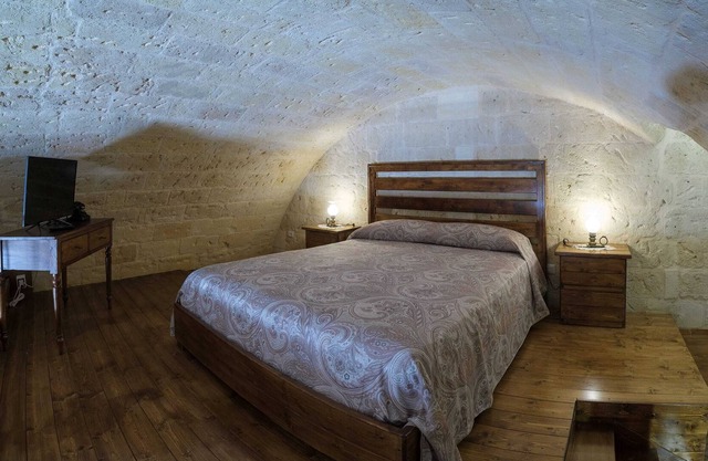 ROBERTO's Guest House