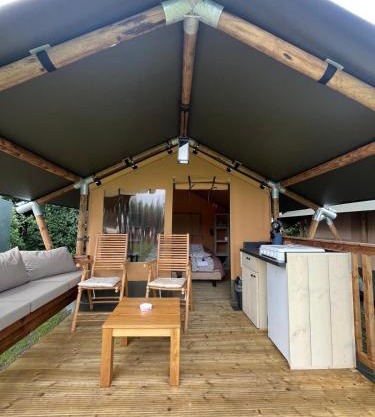 Romala's Mini Glamp