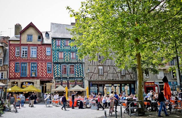 Room 30 minutes from downtown Rennes