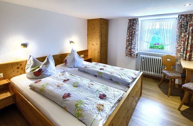 Room 'Nr 4' with Mountain View, Shared Garden and Wi-Fi