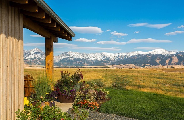 Ross Creek Cabin #5 Spectacular Mountain Views