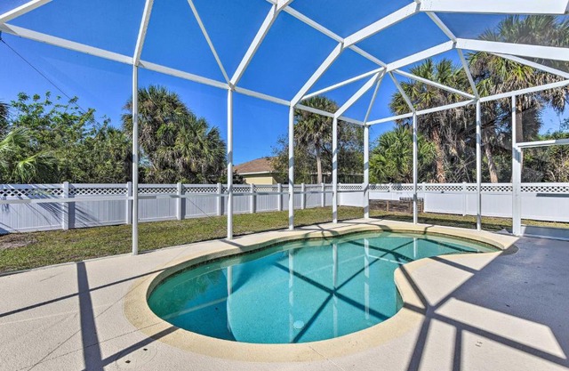 Rotonda West Home with Heated Pool, 5 Mi to Beach!