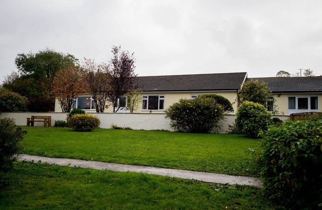Round Park, Private detached family escape with extra annex