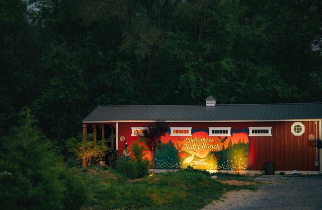 Ruby’s Red Cabin Hot Tub Nature Horses Indy