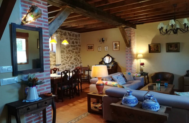Rustic house of 170m with exceptional mountain views