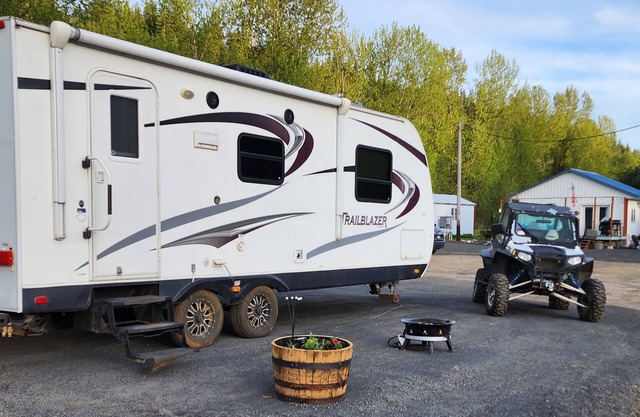 RV space available with full hookups at Patriots Place at Pierce America