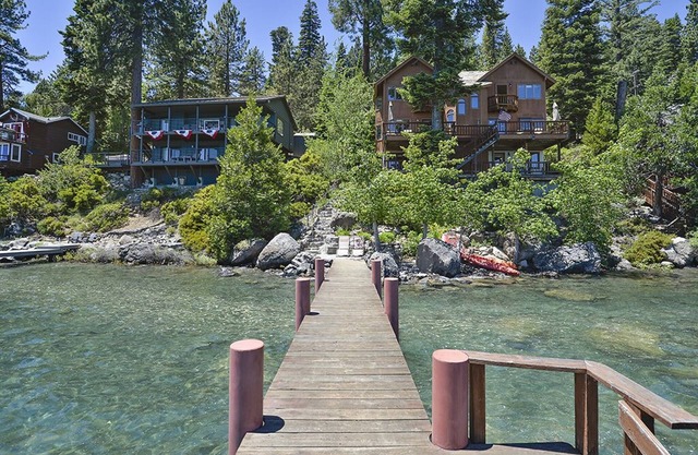 Rygh Lakefront by Hauserman Rentals