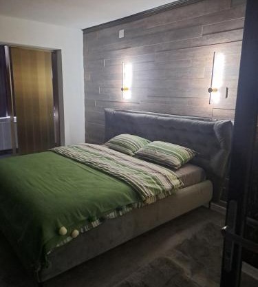 Safta Apartament 3