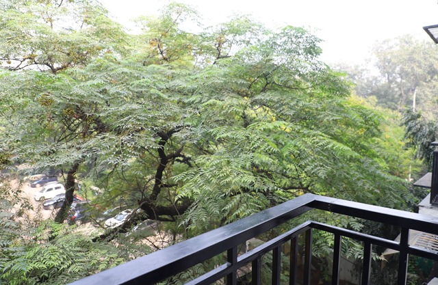 Saket 54 - A Spacious 4-bedroom apartment in charming Saket, New Delhi