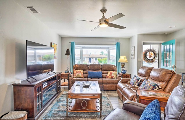 San Marcos Home w/Patio & Grill - Walk to Lake!