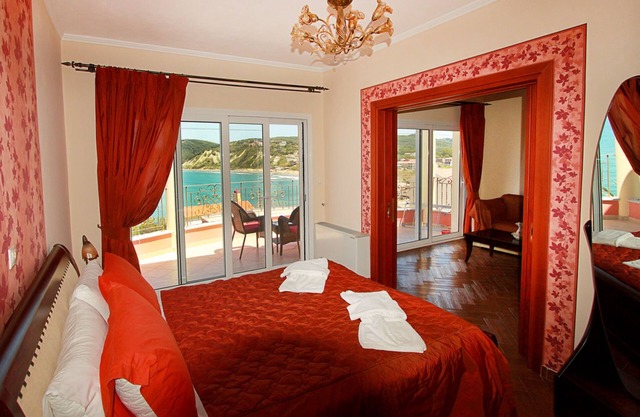SAN STEFANOS NW CORFU VILLAS IN THE BEACH.