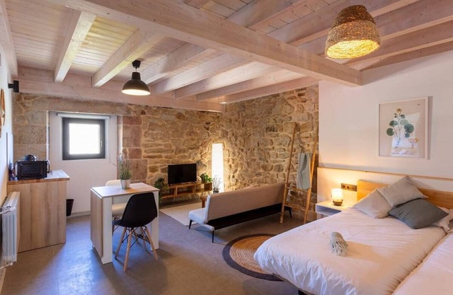 Sandoñana · by Wehomes · Old Palace Lodge DB9