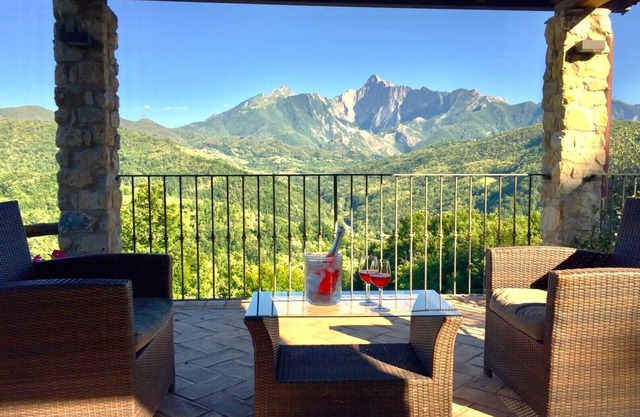 Santa Lucia, unique villa with private pool and unrivalled views