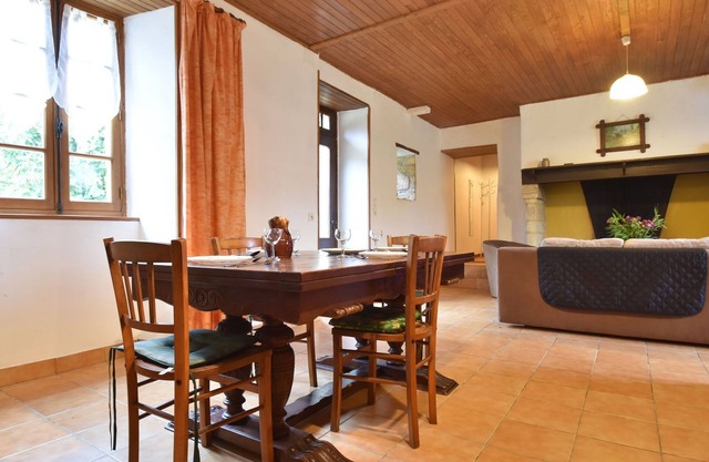 Scenic Home in Berbiguières