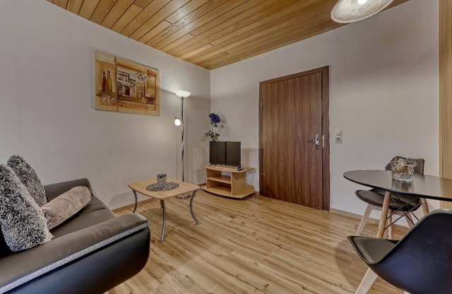Schönes 38qm Appartement mit kombinierten Wohn/Schlafzimmer und Balkon