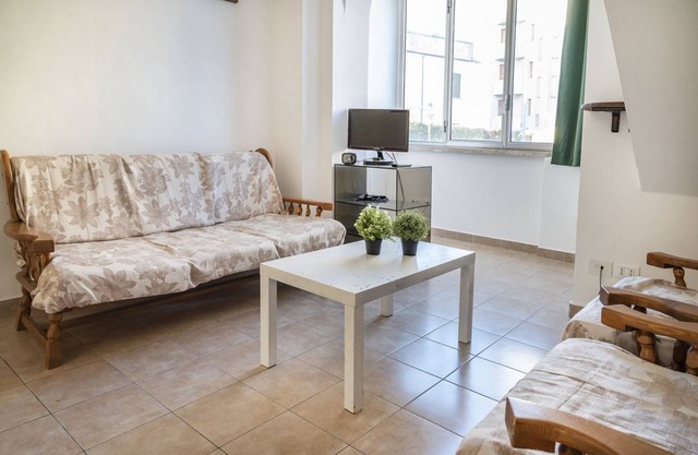 SE032 - Senigallia, comfortable four-room apartment 30 meters from the sea