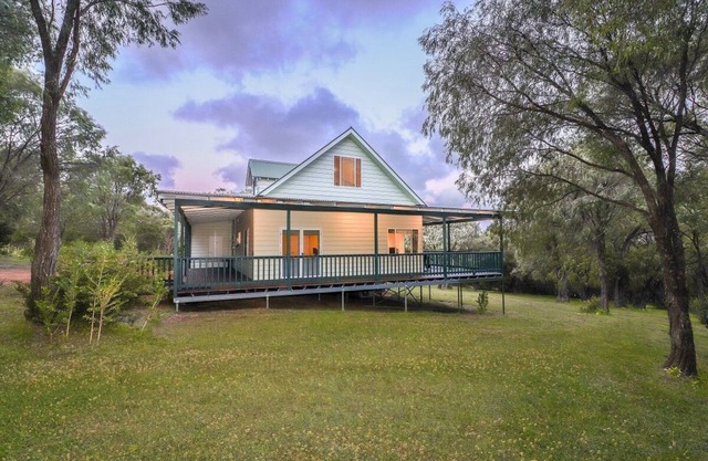 Sea Breeze Chalets Yallingup-West Chalet
